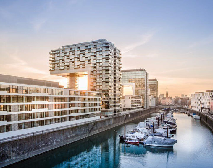 Kranhäuser Rheinauhafen Köln