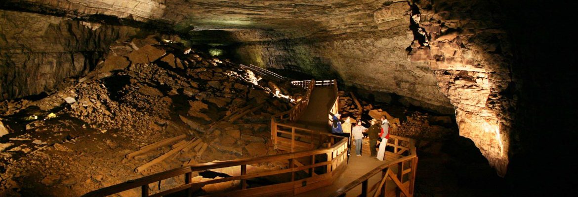 Mammoth Cave Adventures, Cave City, Kentucky, USA