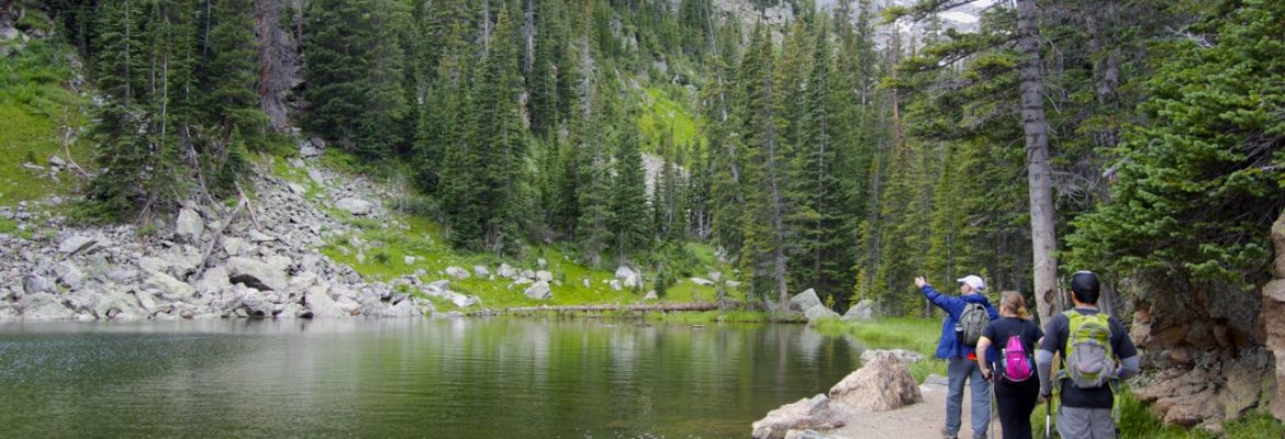 Hinking Bear Lake Trailhead, Rocky Mountains, USA