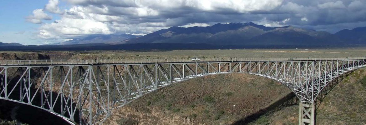 Rio Grande Gorge Bridge, Taos, New Mexico, USA