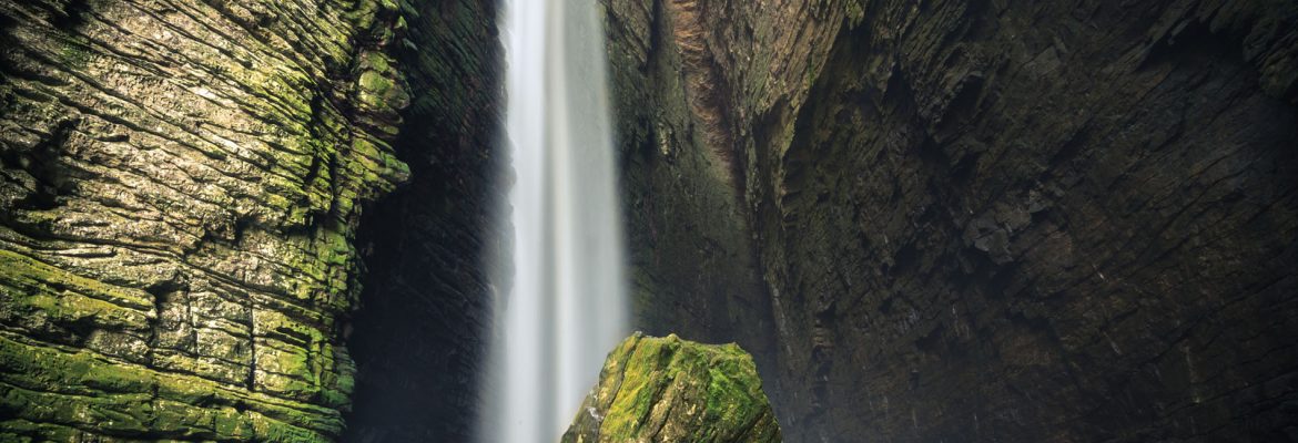 Waterfall Smoke, Palmeiras, State of Bahia, Brazil