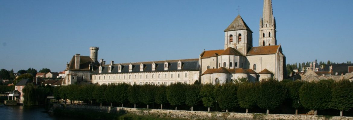 Abadía of Saint-Savin-sur-Gartempe, Unesco Site, Poitou-Charentes, France