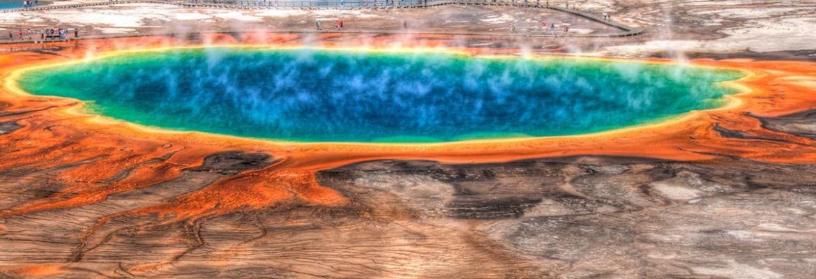 Grand Prismatic Spring, Yellowstone National Park, Wyoming, USA