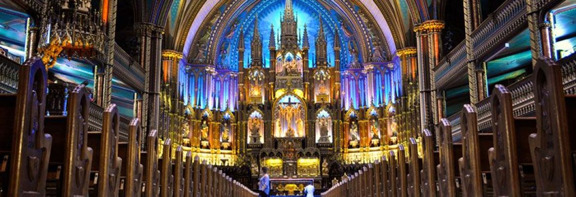 Basilique Notre-Dame Church, Old Montréal, QC, Canada