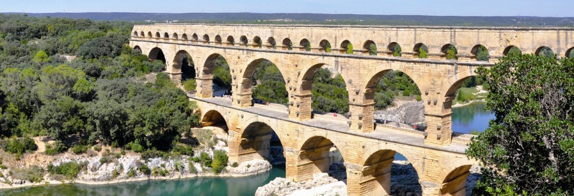 Route du Pont du Gard, Unesco Site, Languedoc-Roussillon, France