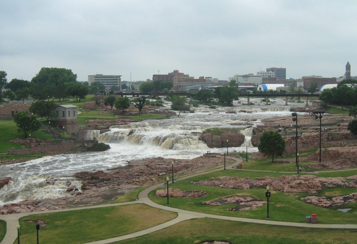 Falls Park, Sioux Falls, South Dakota, USA - Heroes Of Adventure