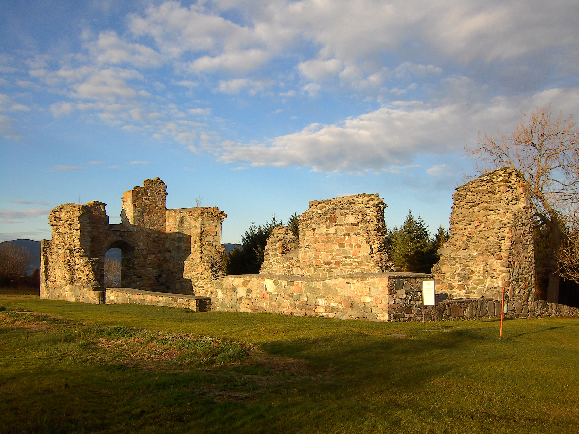 Tautra Abbey Ruin, Tautra, Nord-Trøndelag, Norway - Heroes Of Adventure 