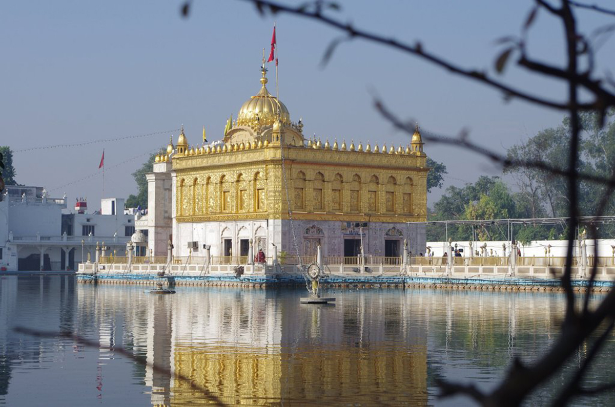 Hindu Temple, Punjab, India - Heroes Of Adventure