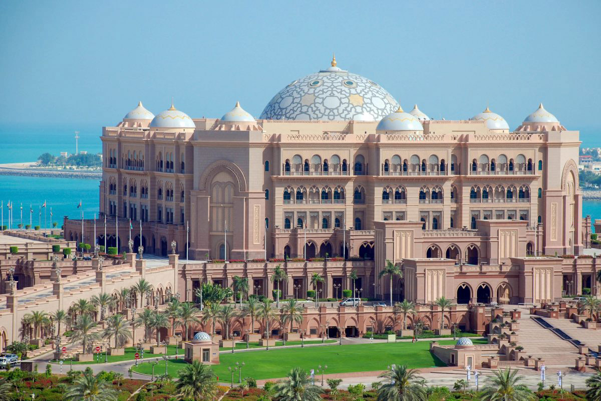 Palace of His Highness Sheik Ahmed, Dubai, UAE Epic UAE Culture & Adventure Route © Monika Newbound