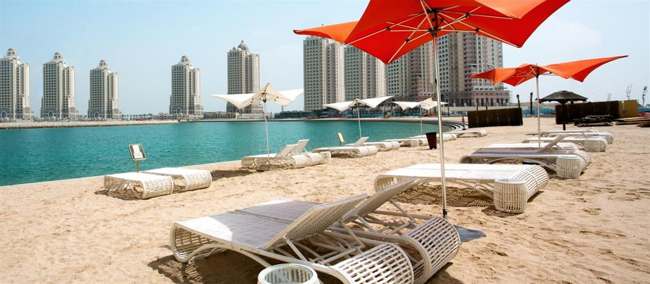 Bahriya Beach, The Pearl, Doha, Qatar Epic Qatar Culture & Adventure Route © Monika Newbound