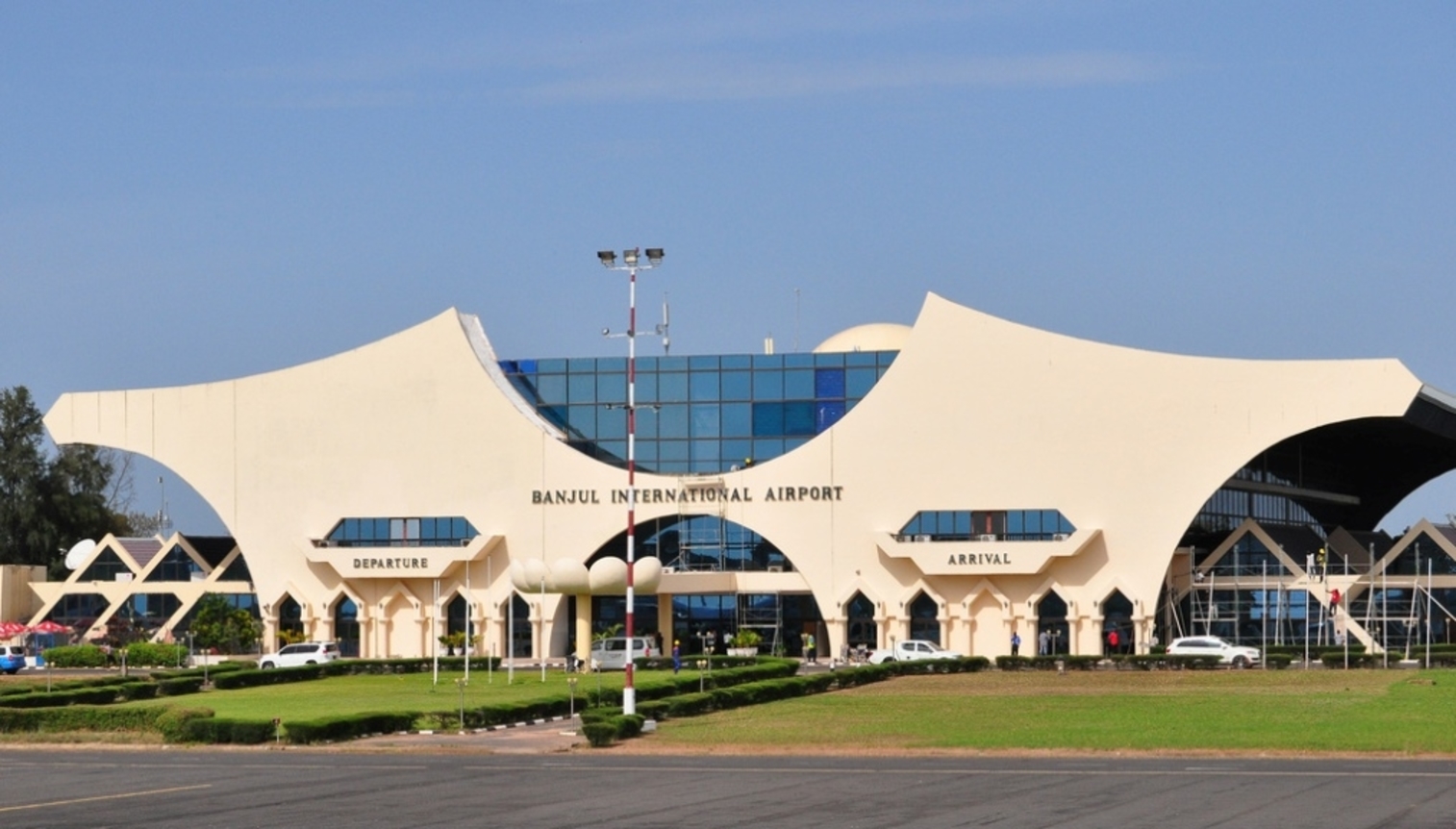 аэропорт гамбия