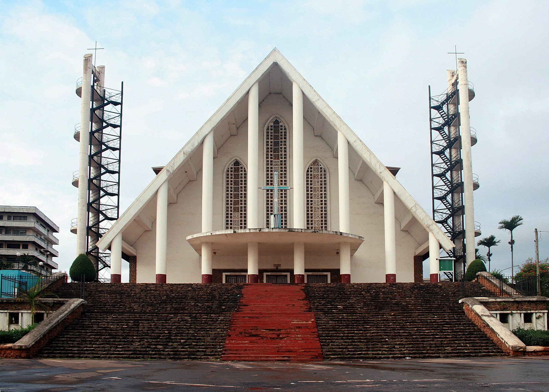 our-lady-of-victories-cathedral-yaounde-yaounde-cameroon-heroes-of