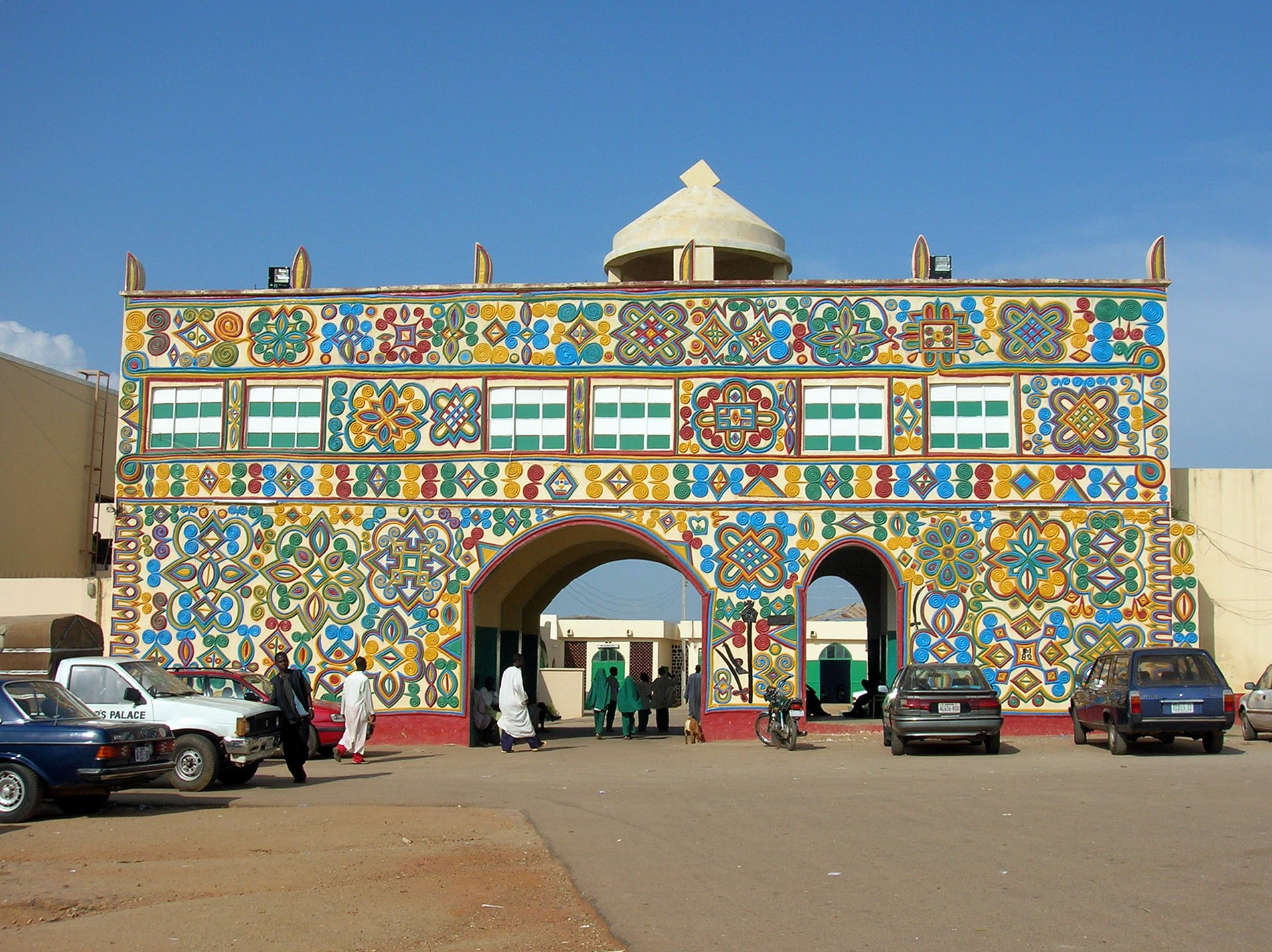 zaria-historical-wall-zaria-nigeria-heroes-of-adventure