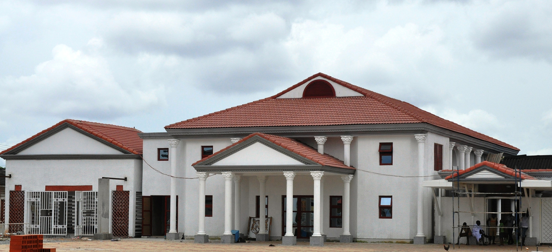 Royal Palace Of Oba Of Benin, Benin City, Nigeria - Heroes Of Adventure