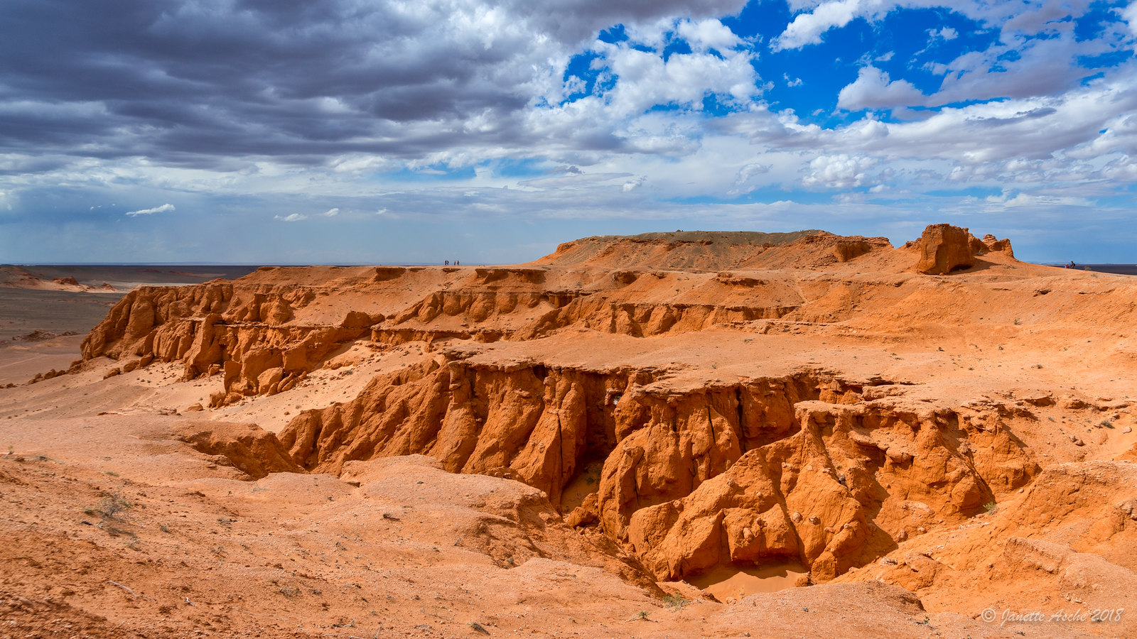 Flaming cliffs, Mongolia Heroes Of Adventure
