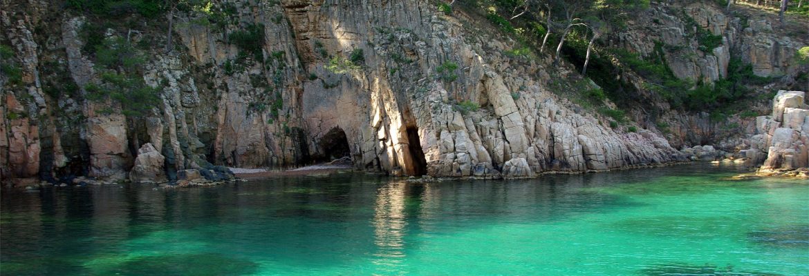 Playa Aiguablava, Begur, Girona