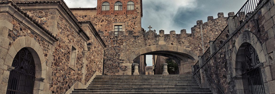Arco de la Estrella, Cáceres, Spain