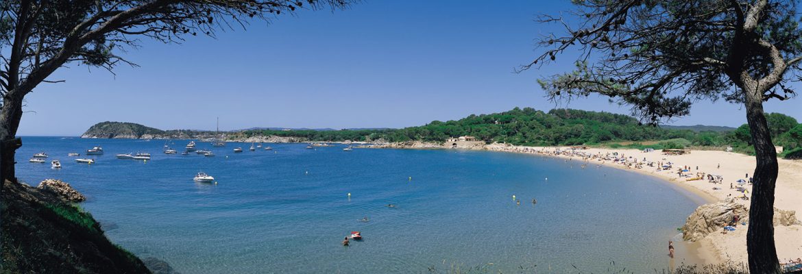 Platja De Castell, Girona