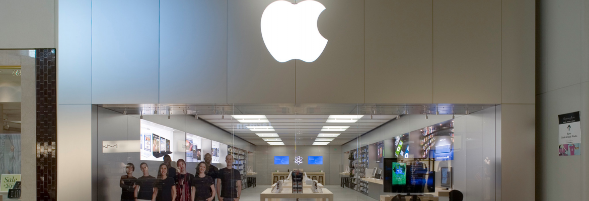 Apple Fashion Fair | Fresno California USA