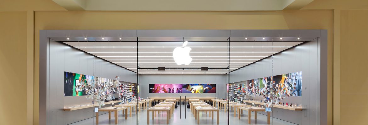 Apple Manhattan Village | Manhattan Beach California USA