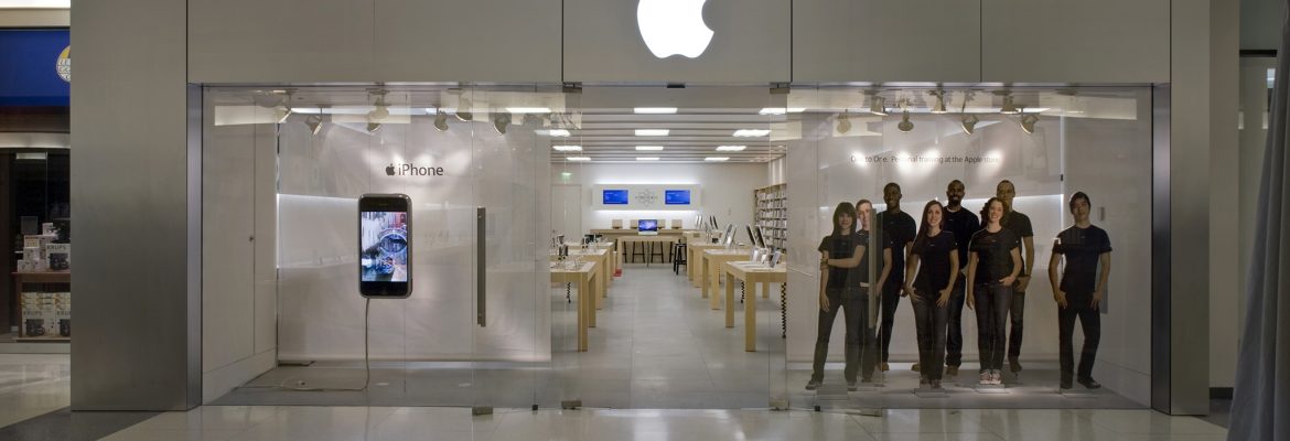 Apple South Hills Village | Pittsburgh Pennsylvania USA