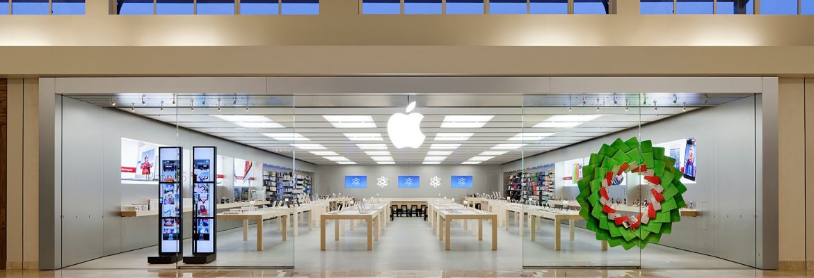 Apple Walt Whitman | Huntington Station New York USA