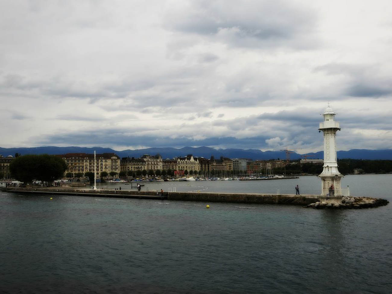 Bains des Pâquis, Genève, Switzerland - Heroes Of Adventure