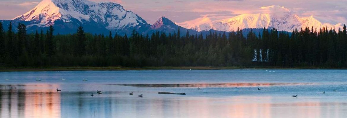 Seven Pass Route, Wrangell-St. Elias National Park Visitor Center, Alaska, USA