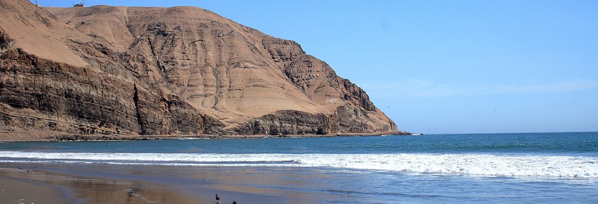 Playa Agua Dulce, Peru