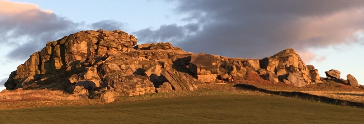 Almscliffe Crag Bouldering
