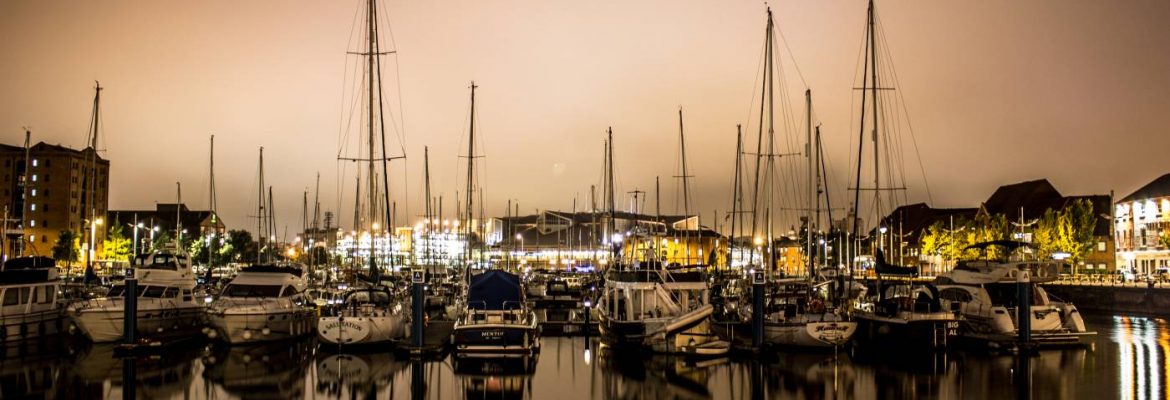 Hull Marina