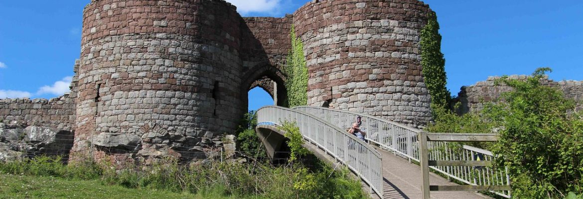Beeston Castle & Woodland Park