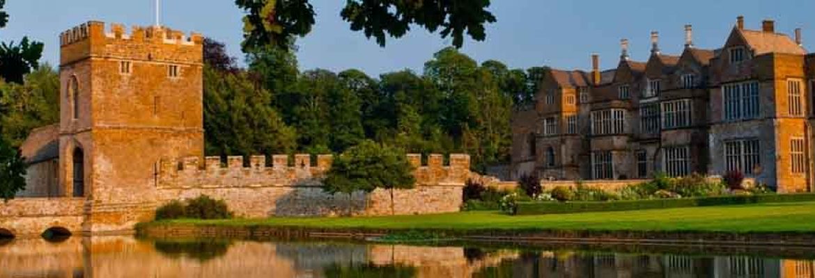 Broughton Castle