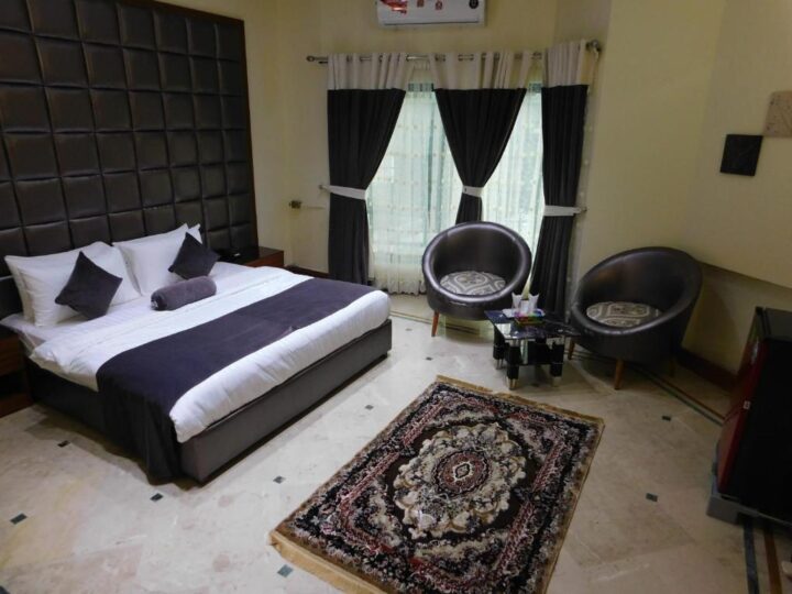 Casa Blanca Executive Guest House
