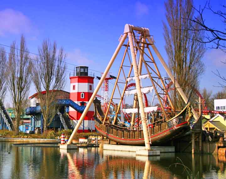 Drayton Manor Theme Park - Heroes Of Adventure